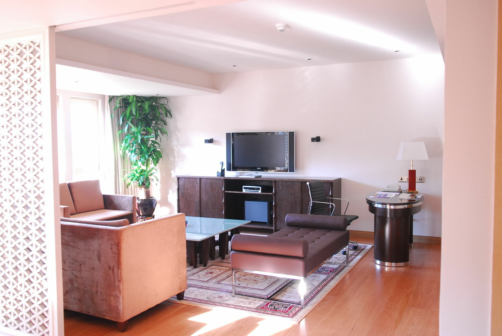 Oct Hotel Shenzhen Interlaken Main Building Экстерьер фото